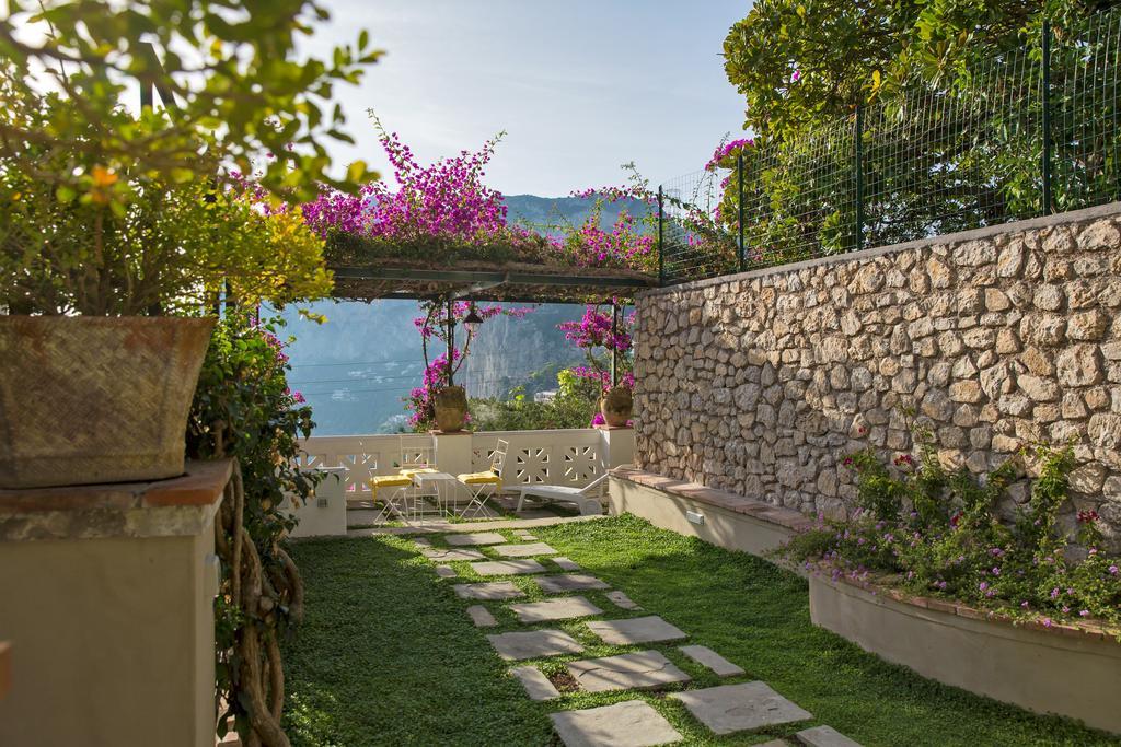 Villa Mariuccia Капрі Номер фото