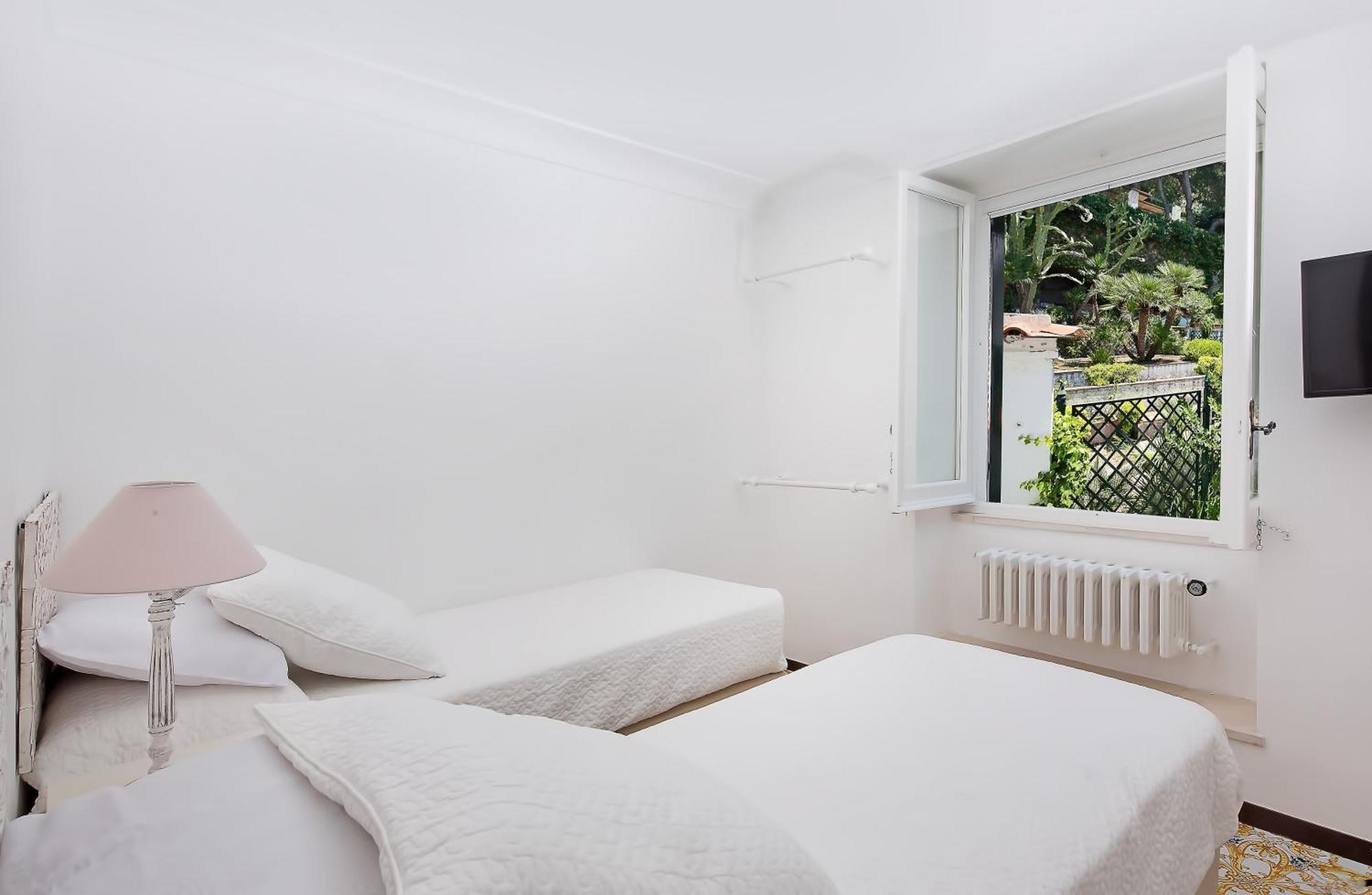 Villa Mariuccia Капрі Номер фото